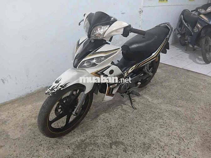 Yamaha Jupiter Trắng Tự động