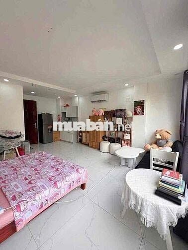 studio 40m2 Ngay Vòng Xoay Dân Chủ Cửa Sổ Trời Siêu To