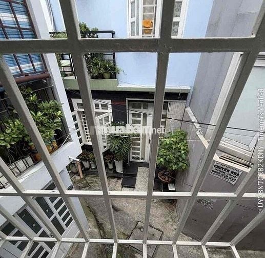 CHO THUÊ NNC GIÁ RẺ NGAY LÊ VĂN SỸ-BỜ KÈ HOÀNG SA-GẦN Q1-Q3-Q5