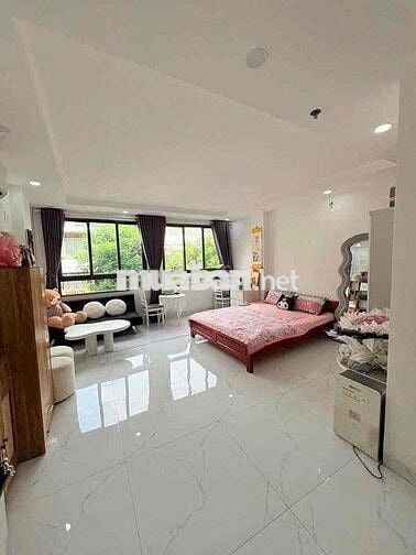 studio 40m2 Ngay Vòng Xoay Dân Chủ Cửa Sổ Trời Siêu To