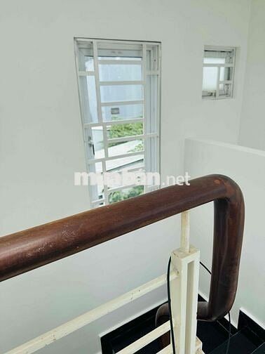 Chính chủ cho thuê nhà mới nguyên căn TT quận 1 - Trần Hưng Đạo