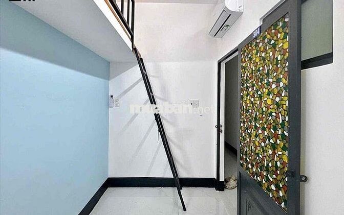 🔥PHÒNG GÁC MỚI SẴN MÁY LẠNH_NHẬN 1 XE_GẦN CHỢ PHẠM VĂN HAI