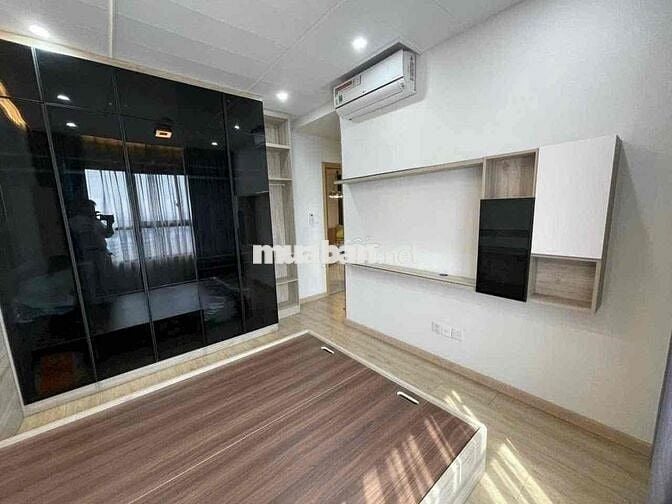 Cho thuê Emerald Celadon City Tân Phú - Duplex 127m2 3PN Bay Window Vi