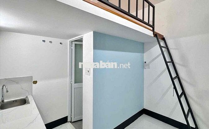 🔥PHÒNG GÁC MỚI SẴN MÁY LẠNH_NHẬN 1 XE_GẦN CHỢ PHẠM VĂN HAI
