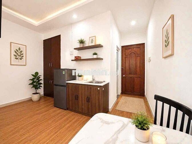 🔥🏡PHÒNG GÁC LỬNG CỬA SỔ TRỜI TẠI SÂN BAY