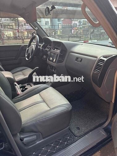 Mitsubishi Pajero 2004- hàng siêu đẹp cho a e chơi