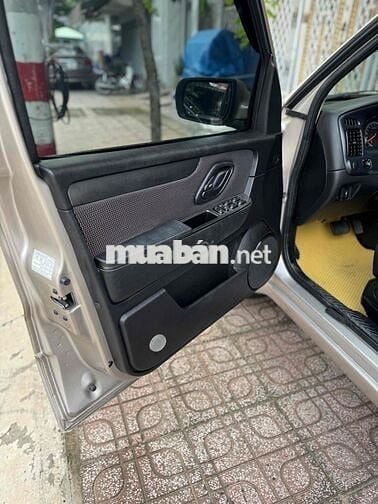 Ford Escape 2010 SUV Bạc 140.000 km