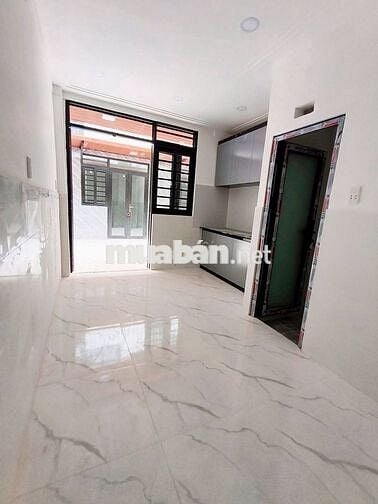 Bán nhà 2PN Thạnh Xuân 25 Quận 12 ban công rộng