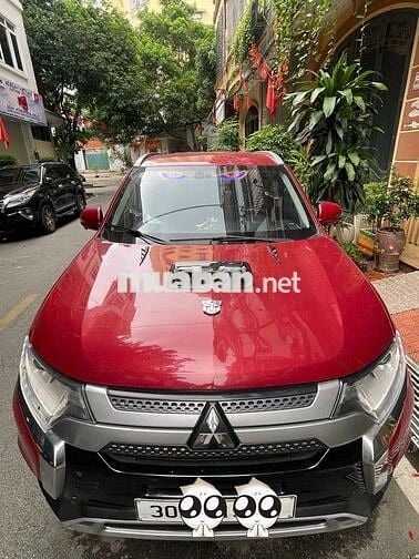 Mitsubishi Outlander CVT 2020 Đỏ 8 vạn