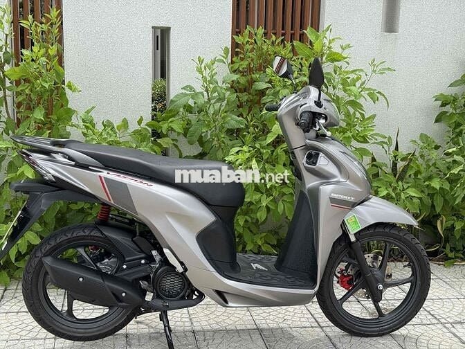 Honda Vision 2026 Bạc 567 km Hỗ trợ góp