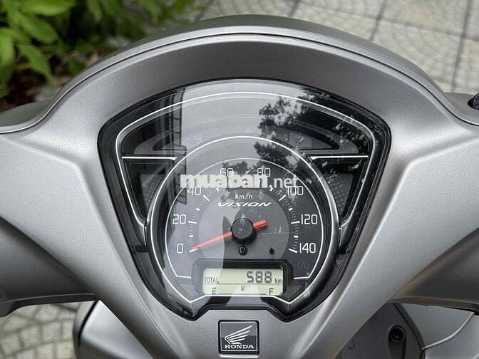 Honda Vision 2026 Bạc 567 km Hỗ trợ góp