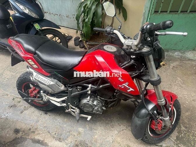 Honda Benelli 125cc tay con xang Fi doi 2020