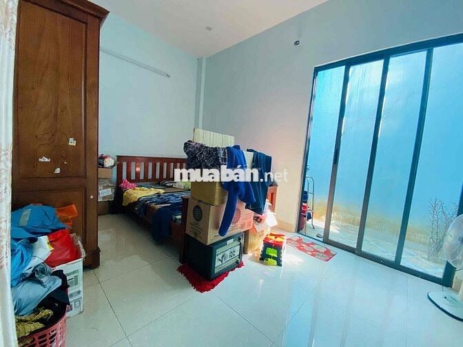 Cho thuê nhà 2 tầng Kiệt Huỳnh Ngọc Huệ.