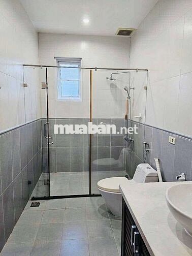 CHO THUÊ BIỆT THỰ GARDEN HOMES CẠNH VẠN PHÚC