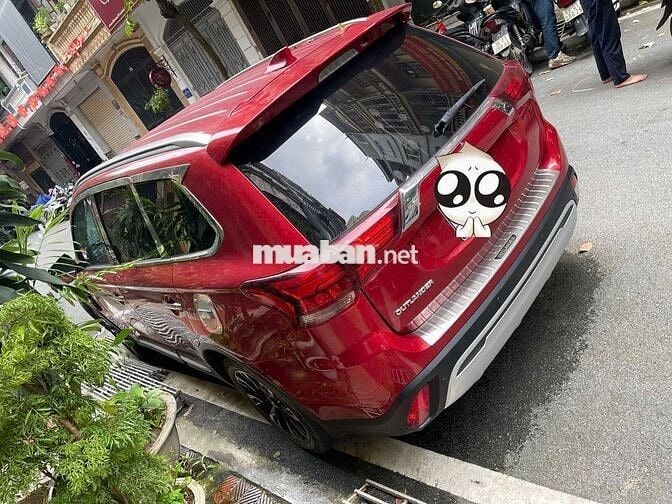 Mitsubishi Outlander CVT 2020 Đỏ 8 vạn
