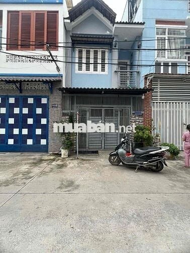 Cho thuê nhà nguyên căn hẻm xe tải Nguyễn Thị Hương Thị Trấn NB
