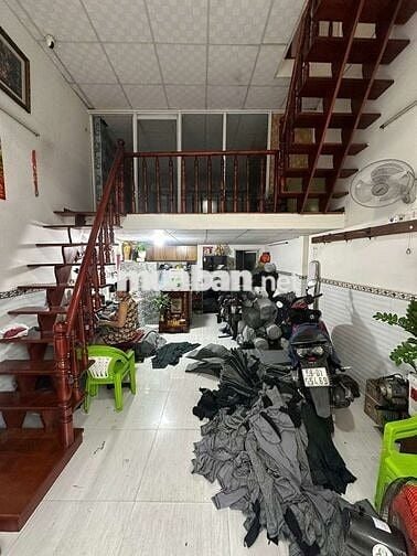 bán nhà giáp tân phú, nguyễn Sơn- bình Long , 40m2 -3 tầng - hxh - 3đ.