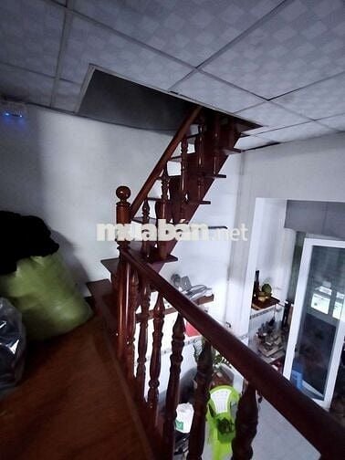 bán nhà giáp tân phú, nguyễn Sơn- bình Long , 40m2 -3 tầng - hxh - 3đ.