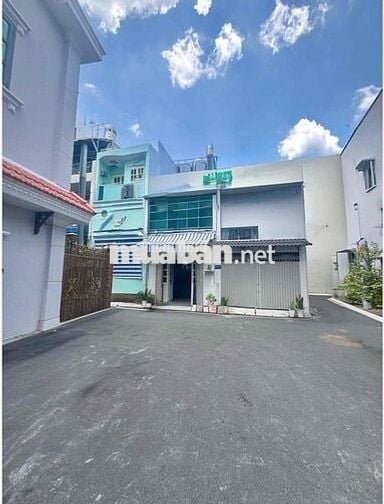 NHÀ MỚI- XE HƠI ĐẬU CỬA- BÌNH TÂN-3ti xiu