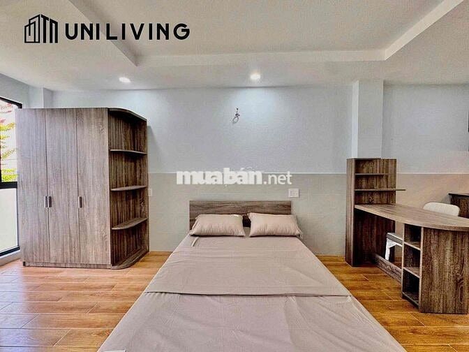 Căn Hộ Ban Công Gần Đại Học Bách Khoa Vạn Hạnh Mall Máy Giặt Riêng Q10