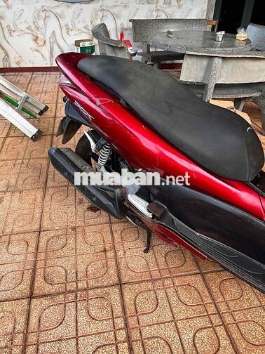 đổi xe đời mới nên cần bán nhanh