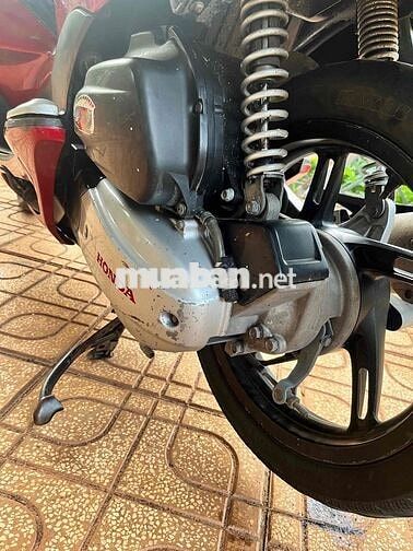 đổi xe đời mới nên cần bán nhanh