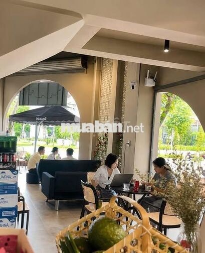 [CÓ THƯỞNG] NHÂN VIÊN PHỤC VỤ CẦN THƠ