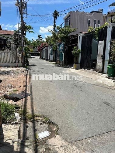 mình để lại dàn năng lượng mặt trời nếu khách có thiện chí mua