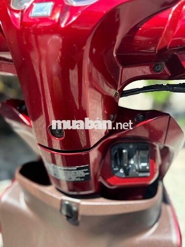 Honda Vision 2020 màu Đỏ 28.000 km