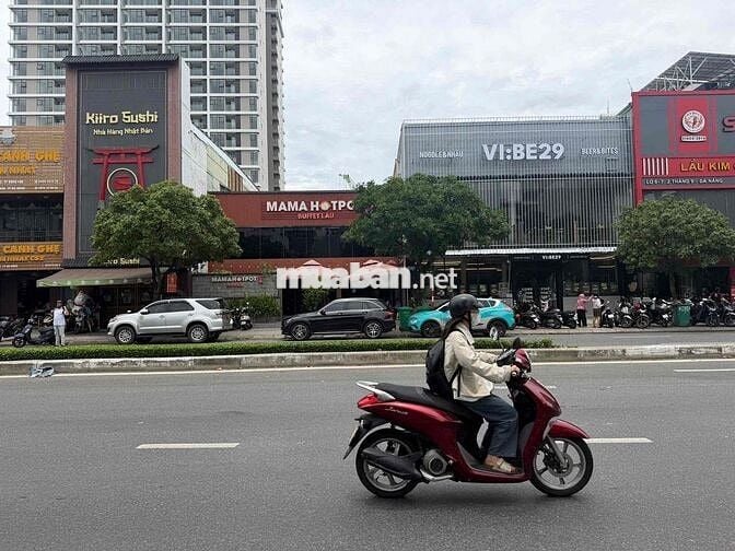 CHO THUÊ NHÀ 3 TẦNG MẶT TIỀN VỊ TRÍ ĐẮC ĐỊA GẦN CẦU RỒNG  ĐƯỜNG 2/9