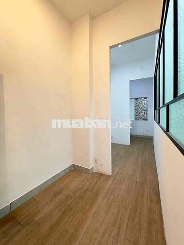 Nhà Mặt Tiền Nguyễn Đình Chính 4,8x22m,2 Tầng, Chỉ 30 Tr- KD Đa ngành