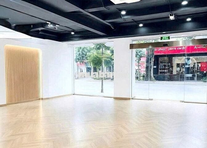 Cần cho thuê Mặt Bằng Mặt Tiền Đ.Lý Thường Kiệt P.9 Q.Tân Bình 