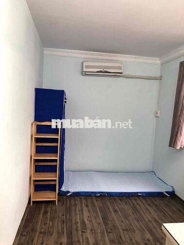 Phòng ban công cửa sổ full nội thất, 5p đến ĐHBK