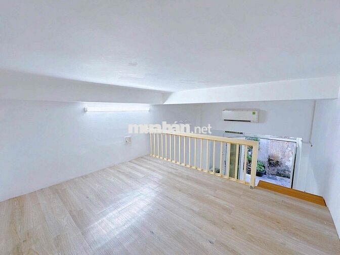 CHO THUÊ NHÀ Ở DẠNG GÁC NGAY TRỆT MẶT TIỀN HẺM RỘNG NGAY LÊ VĂN SỸ