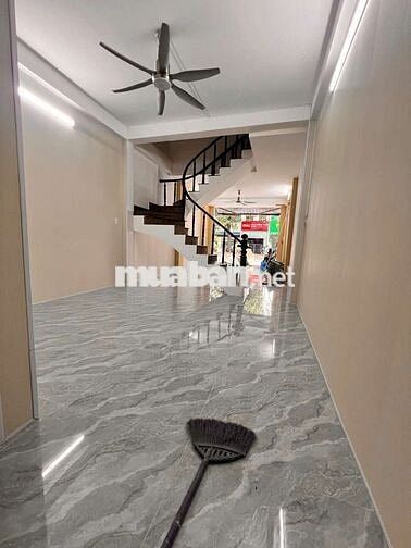 CHO THUÊ NHÀ 2 LẦU MẶT TIỀN LÊ THỊ RIÊNG P. THỚI AN Q.12 - GIÁ:  16TR