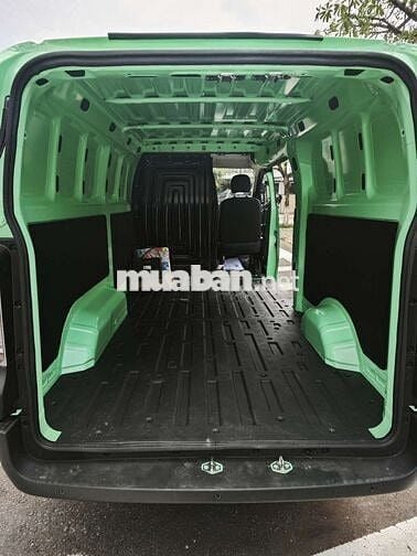 Xe van điện Kim Long Motor GK48EV Xanh lá
