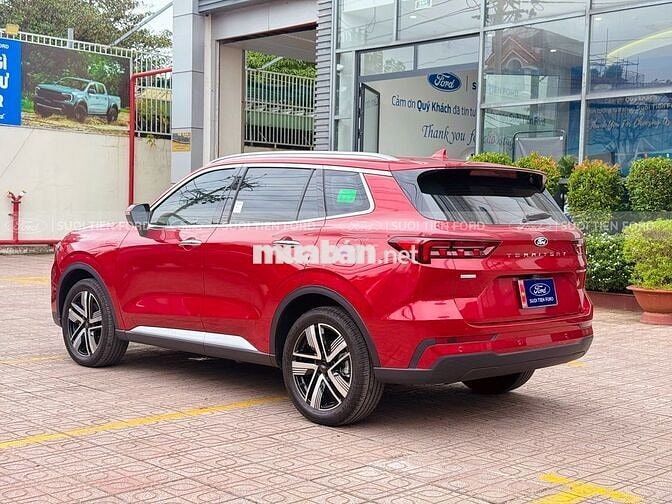 Ford Territory Titanium X 2026 Đỏ 450 km