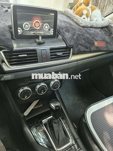 Mazda Mazda 3 2015 Trắng Xăng 2.0