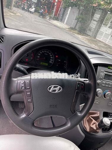 Hyundai Starex 2014 Dầu Số sàn Đen