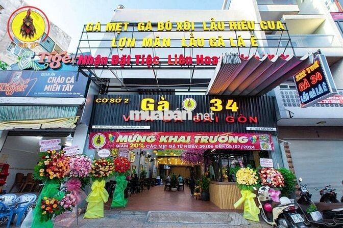 tuyển phục vụ buổi chiều 
