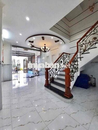 CHỦ GỬI CHO THUÊ NHÀ TRỆT LẦU SÂN THƯỢNG MỚI ĐẸP KDC 91B