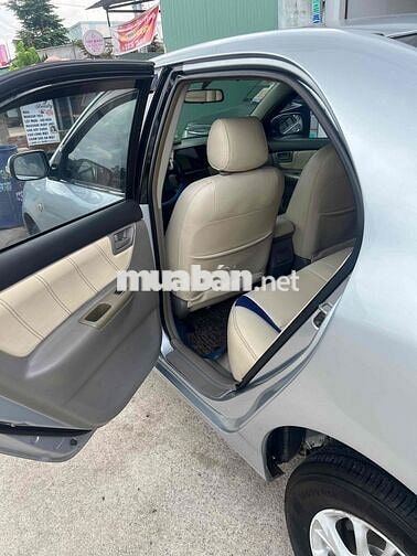 Toyota Corolla Altis Số sàn Bạc