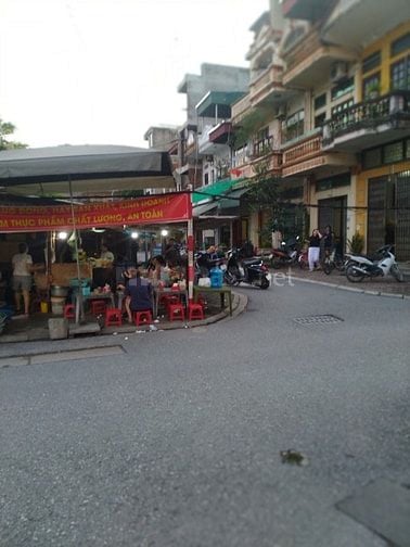 Bán nhà mặt chợ Tổ dân phố Cơ khí Yên Viên, Phù Đổng, 60m² 10,6 tỷ 