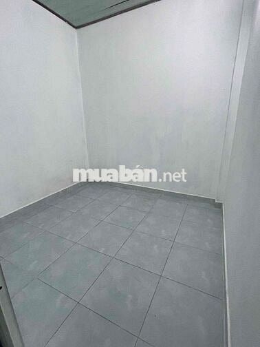 Cho thuê nhà 4x16m, gác, 2pn, HXH, Nguyễn Văn Quá, Q12