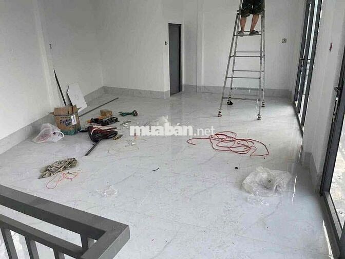 CHỦ GỬI CHO THUÊ NHÀ TRỆT LẦU MỚI NGANG 8M ĐƯỜNG NGÔ SĨ LIÊN