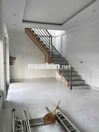 CHỦ GỬI CHO THUÊ NHÀ TRỆT LẦU MỚI NGANG 8M ĐƯỜNG NGÔ SĨ LIÊN