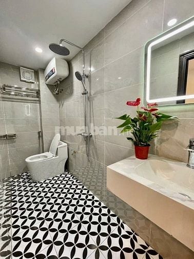 Tôi cần bán nhà CCMN ngõ Trần Đại Nghĩa, giá 12 tỷ, 52m2x6T, KD