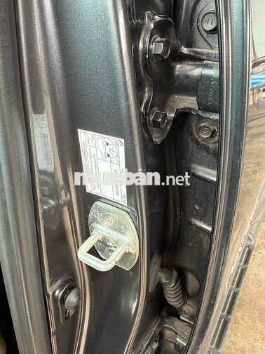 Toyota Fortuner V 2012 Tự động Xám