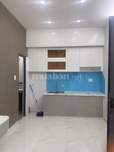 Căn Nhà 17m² - 2 Tầng - Gần Đường Huỳnh Tấn Phát, 1,35 Tỷ. 