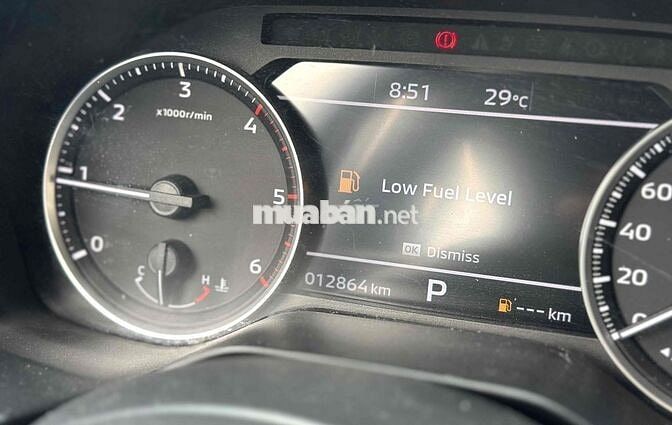 Bán tải Mitsubishi Triton 2024 12.000km xe zin